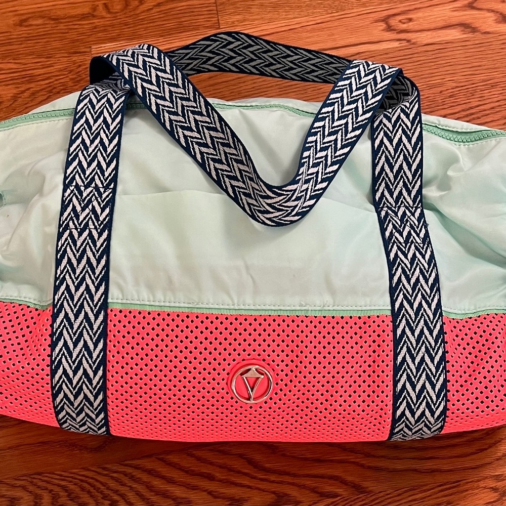 Ivivva Duffle Bag OS